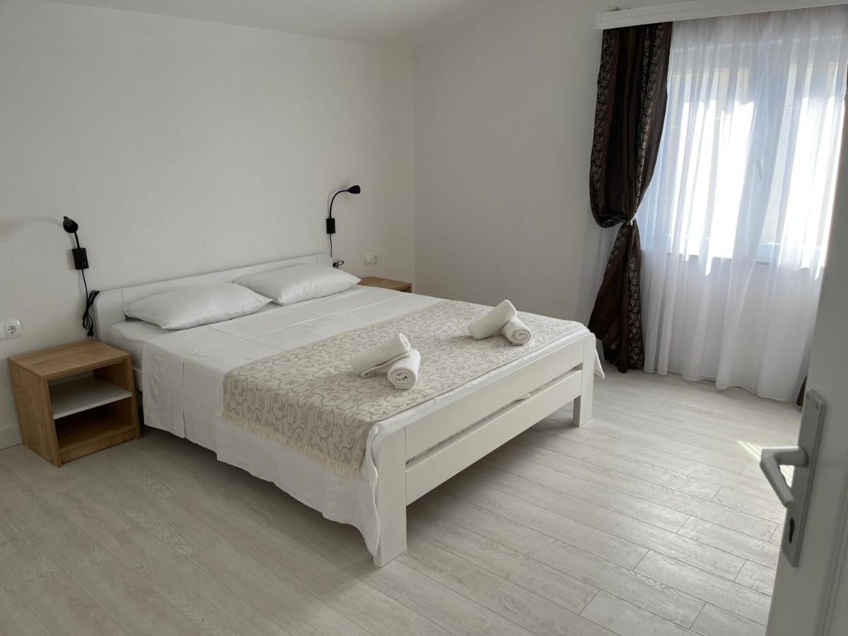 Sea View, Peaceful. Apartment Makarska Luaran gambar
